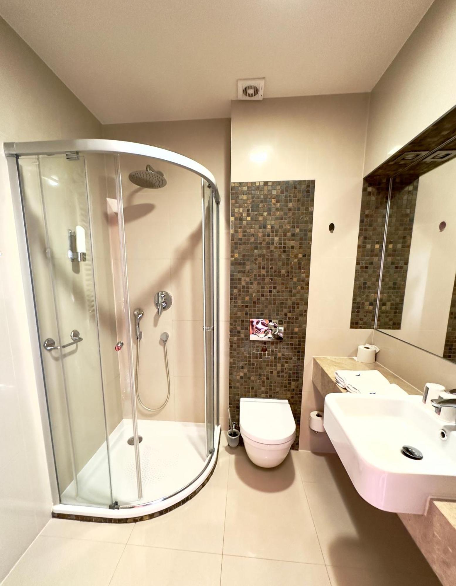 Hotel&Spa Stary Dziwnow Basen Swimming Pool Dış mekan fotoğraf